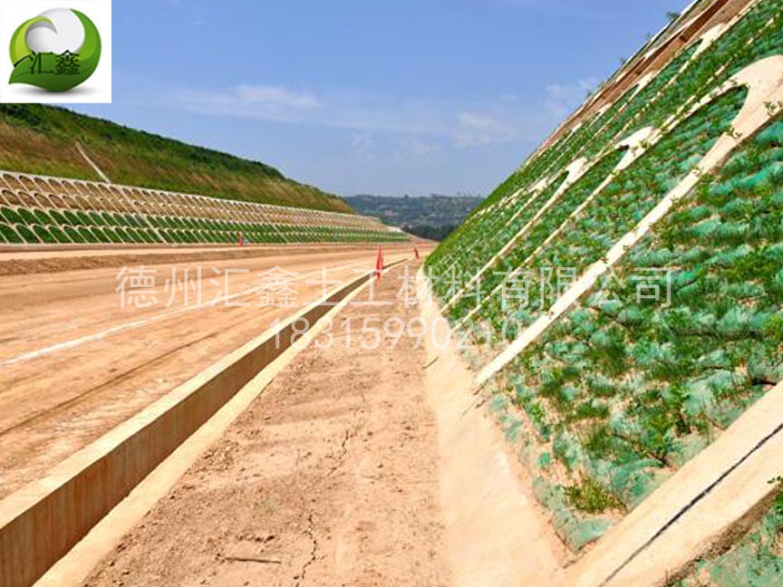 生態(tài)袋常祁高速公路護(hù)坡